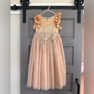 Trish Scully. Size youth 5. Soft gold.